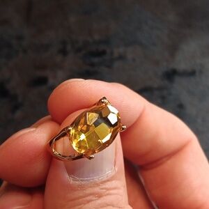 Yellow Stone with Gold Tone